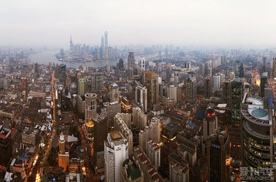 上海自貿區驅動房地產市場躍升，三年內均價突破四萬大關